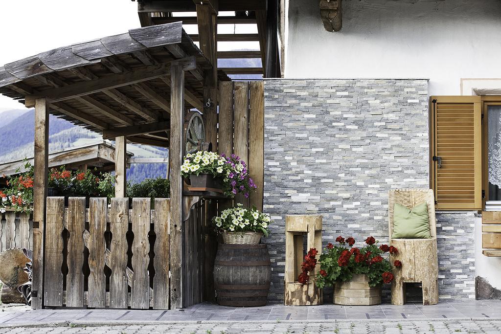 Hoelzlhof Brunico Exterior photo